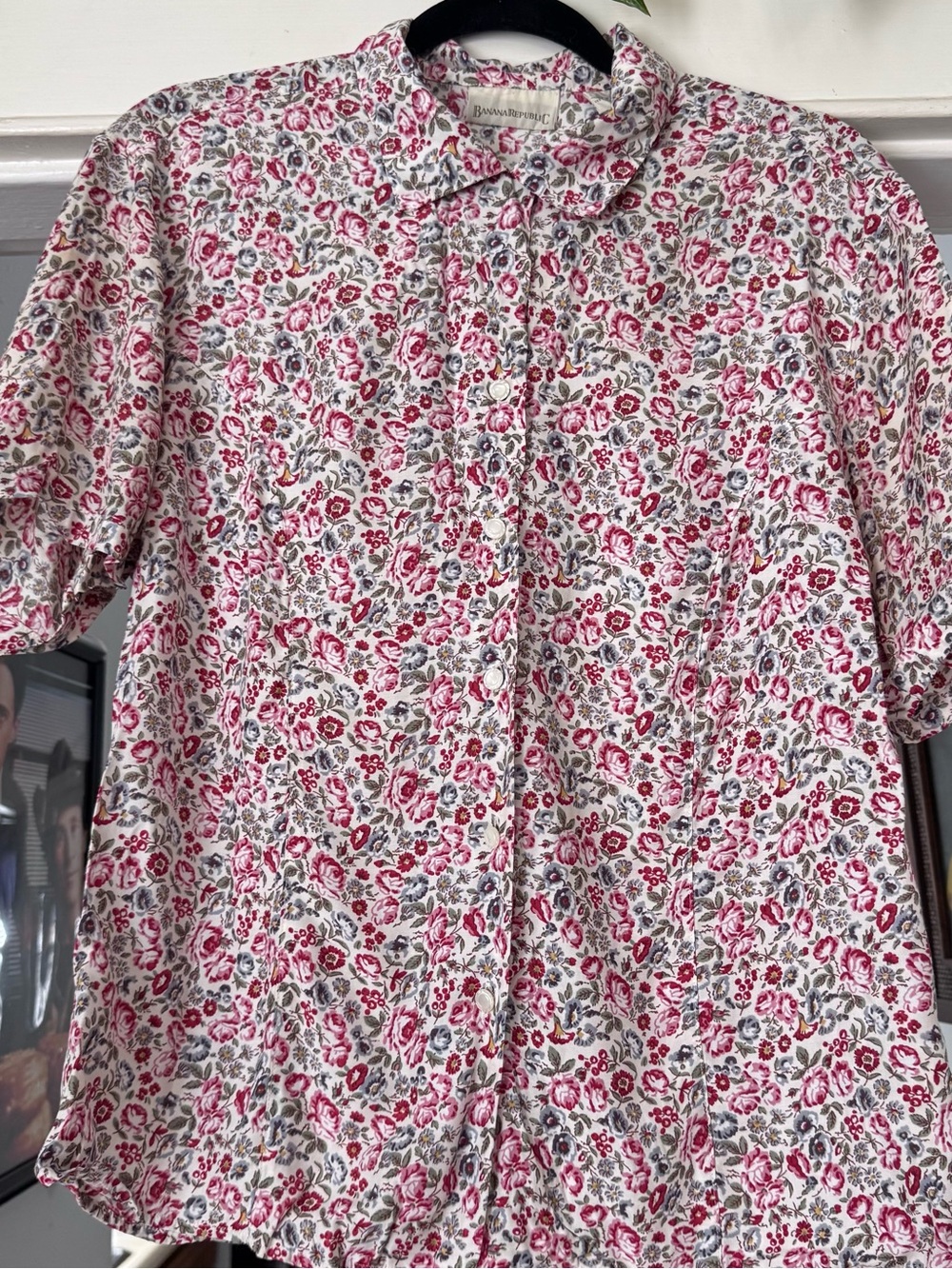 Banana Republic Vintage Floral Button Down Short Sleeve Shirt Sz 10 m/l rayon